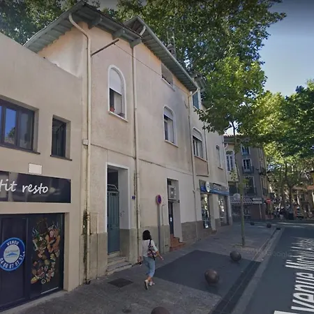 Le Refuge Cérétan, Grand Et Bel Mansardé En Plein Centre
