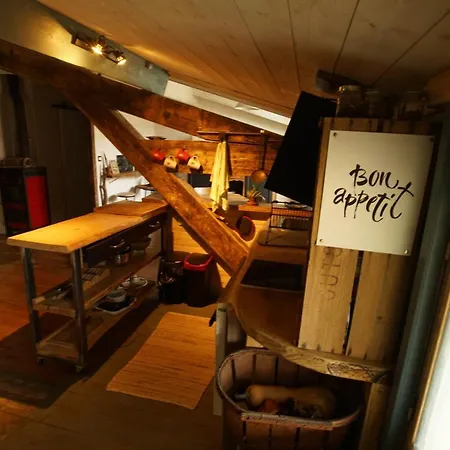 Appartamento Le Refuge Cérétan, Grand Et Bel Mansardé En Plein Centre Céret