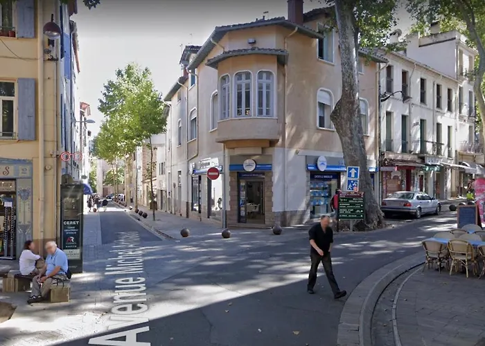 アパート Le Refuge Ceretan, Grand Et Bel Mansarde En Plein Centre セレ